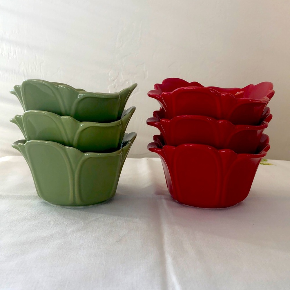 Pier 1 Imports 6 Flower Shaped Stoneware Bowls